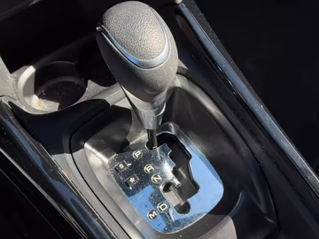 Peugeot 2008 Allure PureTech. NAVI. KAMERA. AUTOMATIK Vorschaubild 12