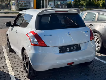 Suzuki Swift 1.2 Club 1.Hand. SHZ. BT. KEYLESS Vorschaubild 6