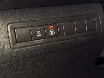 Peugeot 308 GT Line AUTOMATIK. LED. NAVI. KAMERA Vorschaubild 10