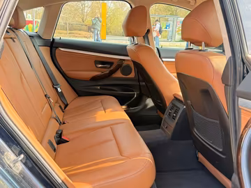 BMW 320d xDrive GT Luxury. AHK. NAVI. PDC. 4x4 Vorschaubild 11