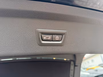 BMW 320d xDrive GT Sport Line PANO. HUD. Kamera Vorschaubild 13