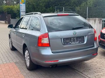 Skoda Octavia Combi Family 4x4. SHZ. PDF. GRA Vorschaubild 5