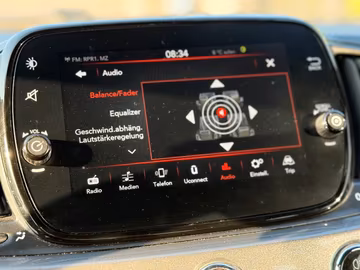 Fiat 500 Lounge 1.0 Hybrid. CARPLAY. CRUISE. DAB Vorschaubild 20