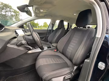 Peugeot 308 Allure NAVI. AHK. LED. AUTOMATIK Vorschaubild 8