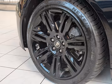 Jaguar XE 25t R-Sport AWD KAMERA Sitzheiz. PANORAMA Vorschaubild 11