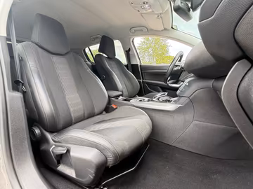 Peugeot 308 Allure Pack EAT8. NAVI. LED. ACC. Kamera Vorschaubild 15