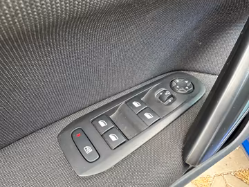 Peugeot 308 Allure NAVI. KAMERA. AUTOMATIK. KEYLESS Vorschaubild 14