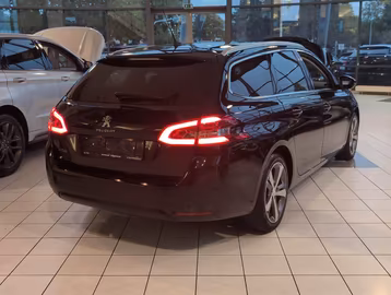 Peugeot 308 SW Allure Tech *AUTOMATIK*ACC*NAVI*KEYLESS* Vorschaubild 4