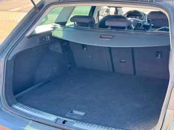 Seat Leon ST 1.6 TDI DSG. AHK. NAVI. LED. SHZ. PDC Vorschaubild 9