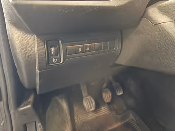 Peugeot 308 SW Active Pack NAVI. PDC. KLIMA AUTO. BT Vorschaubild 10