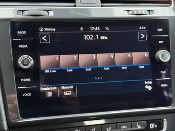 Volkswagen Golf Variant Comfortline SHZ. NAVI. ACC. LED Vorschaubild 24