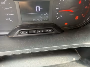 Peugeot Partner Pro L2 Vorschaubild 12