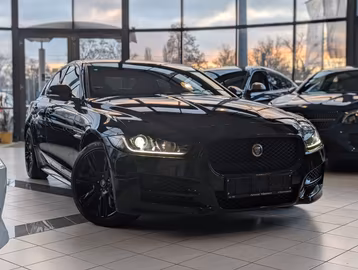 Jaguar XE 25t R-Sport AWD KAMERA Sitzheiz. PANORAMA Vorschaubild 5