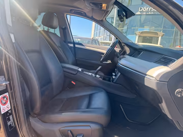 BMW 520d GT Aut. NAVI. SHZ. PDC. Luftfederung Vorschaubild 13