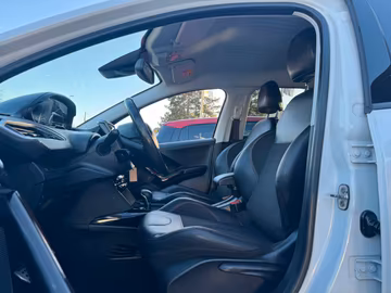 Peugeot 2008 GT-Line Edition NAVI. KAMERA. AUTOM Vorschaubild 12