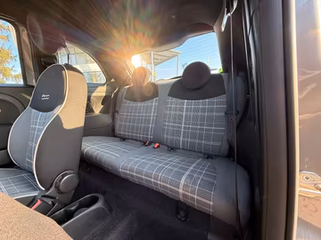 Fiat 500 Lounge 1.0 Hybrid. CARPLAY. CRUISE. DAB Vorschaubild 10