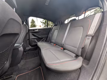 Ford Focus ST-Line *NAVI*LED*KEYLESS*WINTER* Vorschaubild 10