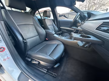 BMW 320d xDrive  Automatik M-Sport Xenon Schiebedach Vorschaubild 11