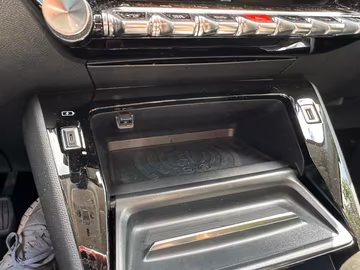 Peugeot 208 Allure Business NAVI. KAMERA. PDC. KLIMA Vorschaubild 18