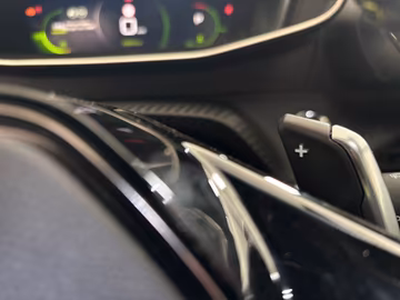 Peugeot 208 GT PureTech EAT8. NAVI. Kamera. LED Vorschaubild 9