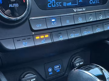 Hyundai Tucson Premium 4WD Automatik Panorama LED Kamera Vorschaubild 13