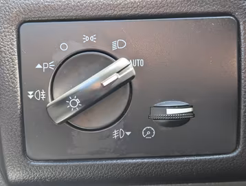 Ford Focus CC Titanium 2.0. SHZ. XENON. KEYLESS Vorschaubild 21