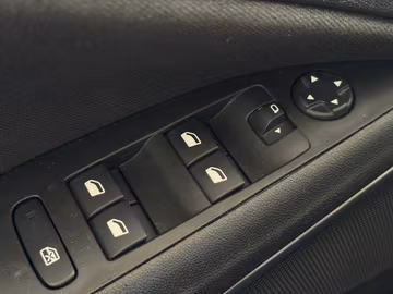 Opel Crossland 1.2T Elegance LED. 2-Z.KLIMA. SHW. BT Vorschaubild 16