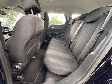 Peugeot 308 Allure NAVI. AHK. LED. AUTOMATIK Vorschaubild 6