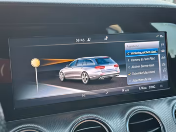 Mercedes-Benz E200 Avantgarde T LED Navi Kamera Spurwechselass Vorschaubild 31