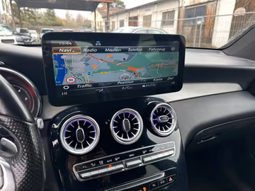 Mercedes-Benz GLC 250d AMG Line 4x4. AIRMATIC. 360°. NAVI Vorschaubild 11