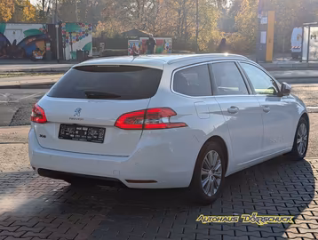 Peugeot 308 SW Allure*NAVI*AUTOMATIK*DIGI-COCKPIT*PDC Vorschaubild 5