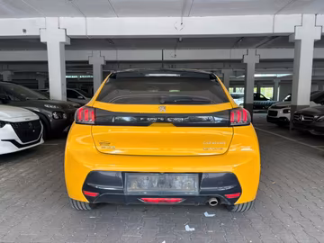 Peugeot 208 GT Line NAVI. KAMERA. LED. PDC Vorschaubild 9