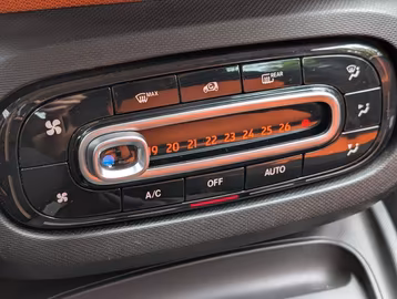 Smart forfour passion LED. SHZ. KLIMA. TEMPOMAT Vorschaubild 28
