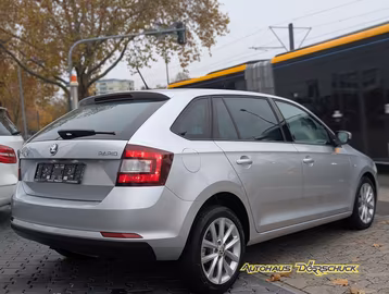 Skoda Rapid Spaceback Ambition*DSG*Tempomat*PDC*LED Vorschaubild 4