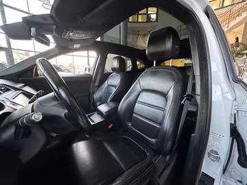 Jaguar E-PACE R-Dynamic S AWD LED 9G Leder PANO Vorschaubild 16