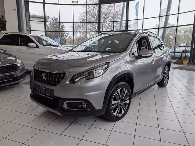 Peugeot 2008 Allure NAVI. KAMERA. LED. AUTOMATIK Baujahr 2017 (116.417 km, Benzin, 110 PS) - Gebrauchtwagen bei Autohaus Dörrschuck Mainz
