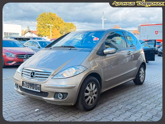 Mercedes-Benz A 150 Klima. Radio. - Foto 1 von 21 - Autohaus Dörrschuck Mainz