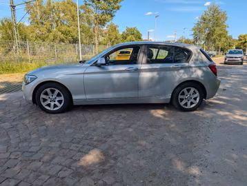 BMW 116d Lounge AUTOMATIK. PDC. TEMPOMAT. BT Vorschaubild 6