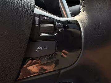 Peugeot 308 Allure EAT8. NAVI. Kamera. PDC. BT Vorschaubild 15