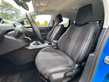 Peugeot 308 SW Allure Pack NAVI. Kamera. LED. Keyless Vorschaubild 11