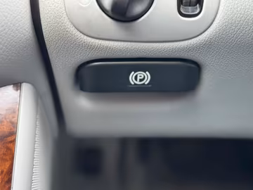 Mercedes-Benz C 200 Kompressor Elegance KLIMA. HOLZDEKOR. Vorschaubild 19