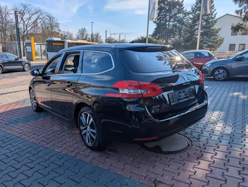 Peugeot 308 SW Allure EAT8. NAVI. Kamera. Keyless Vorschaubild 5