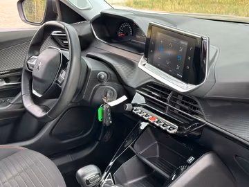Peugeot 2008 AHK. Kamera. PDC. LED. Klima Vorschaubild 10