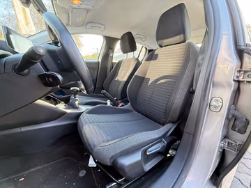 Peugeot 208 Active Pack NAVI. PDC. TEMPOMAT. ALU Vorschaubild 9