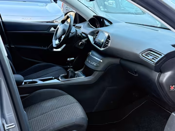 Peugeot 308 SW Active Pack NAVI. PDC. KLIMAAUT. TEMPOMAT Vorschaubild 9