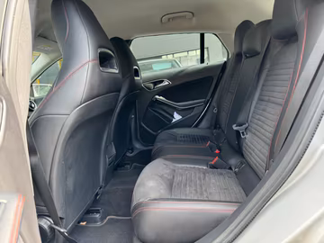 Mercedes-Benz CLA 200 d Shooting Brake AMG Line. NAVI. Kamera Vorschaubild 7