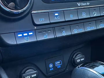 Hyundai Tucson Premium 4WD Automatik Panorama LED Kamera Vorschaubild 12