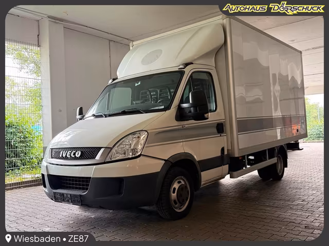 Iveco Daily KOFFER NAVI. STANDHEIZUNG. KLIMA. SHZ Baujahr 2008 (382.900 km, Diesel, 145 PS) - Gebrauchtwagen bei Autohaus Dörrschuck Mainz
