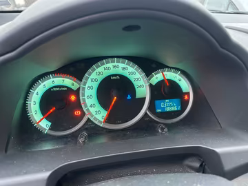 Toyota Corolla Verso 1.8 Team 7Sitzer PDC AHK Vorschaubild 9