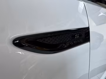 Jaguar E-PACE R-Dynamic S AWD LED 9G Leder PANO Vorschaubild 26
